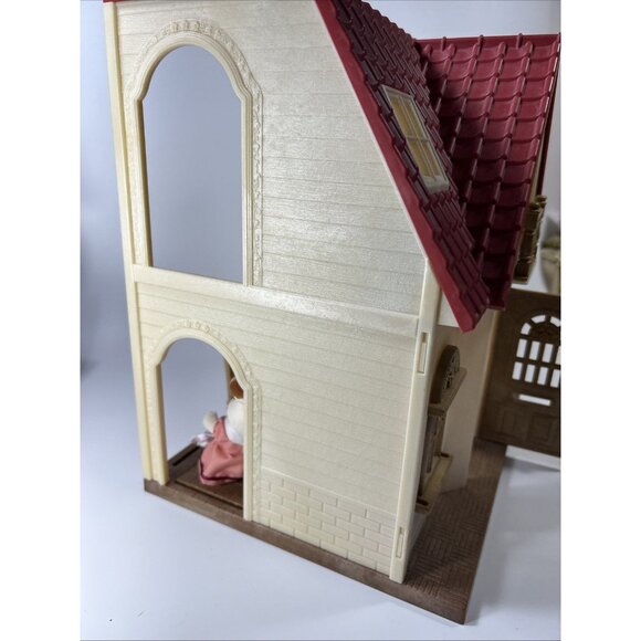 Calico Critters Cozy Cottage Epoch Doll House with Chocolate Rabbits Furniture - Picture 10 of 10